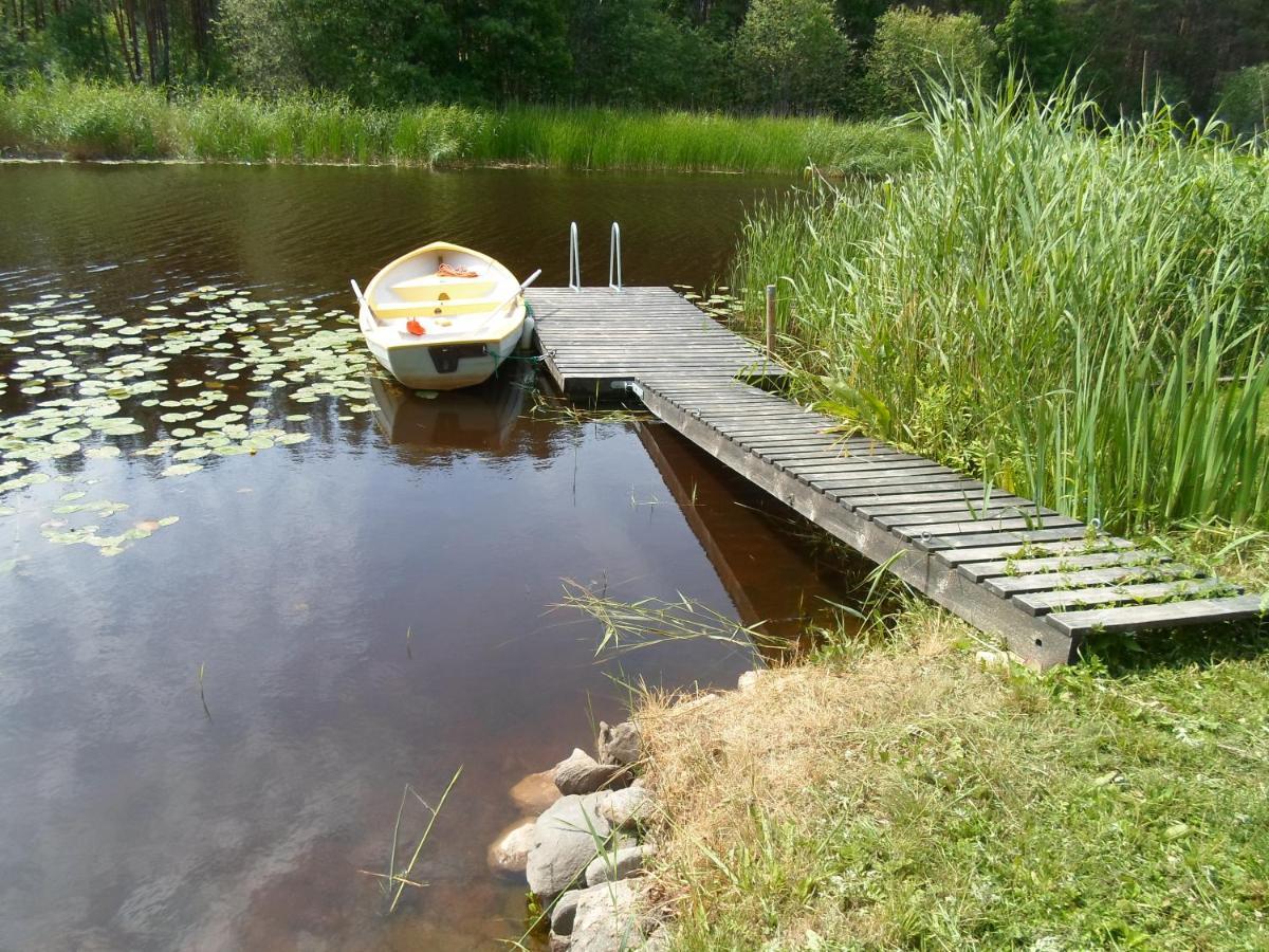Tihase Puhkemajake Pärnu Exterior foto